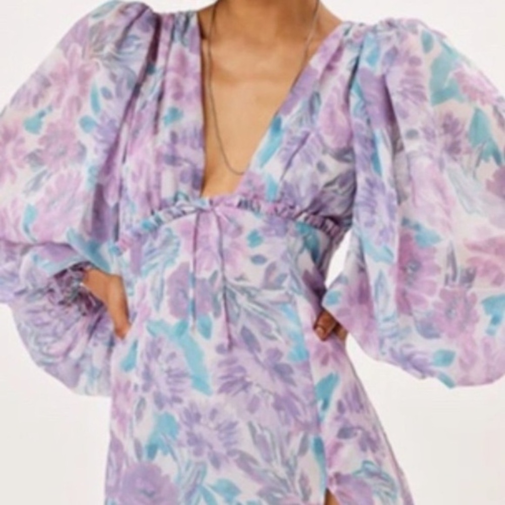For love and lemons floral dress